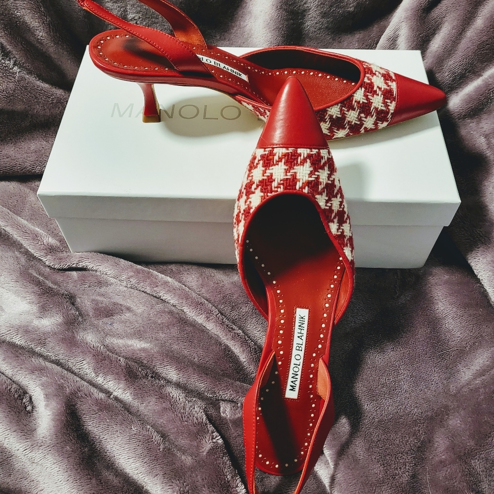 Manolo Blahnik red and white pumps sz 38 *NEVER BEEN WORN